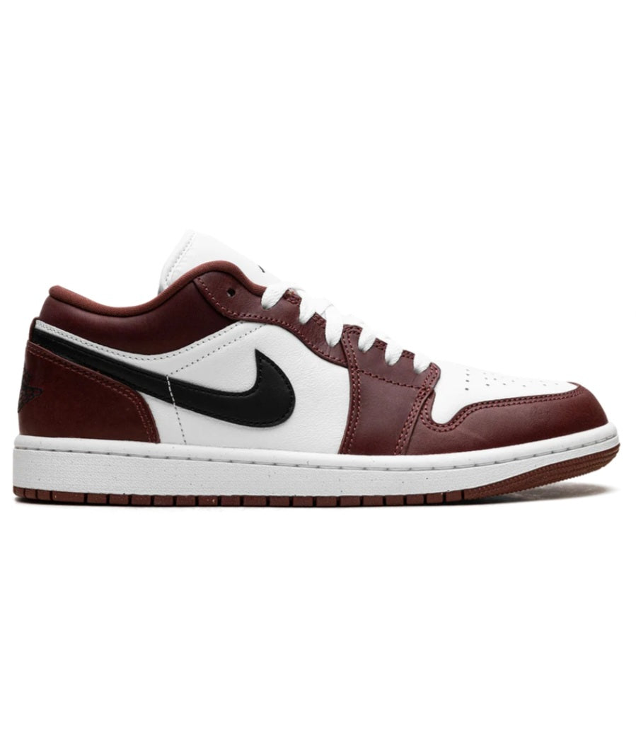 Air Jordan 1 Low SE "Dark Pony"