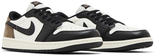 Air Jordan 1 Retro Low OG "Mocha"