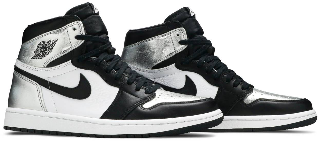 Wmns Air Jordan 1 Retro High OG 'Silver Toe'