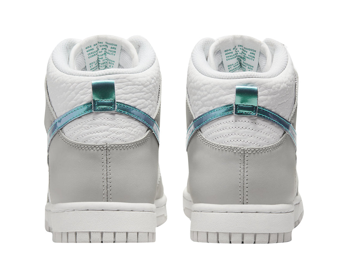 Wmns Nike Dunk High “Ring Bling”