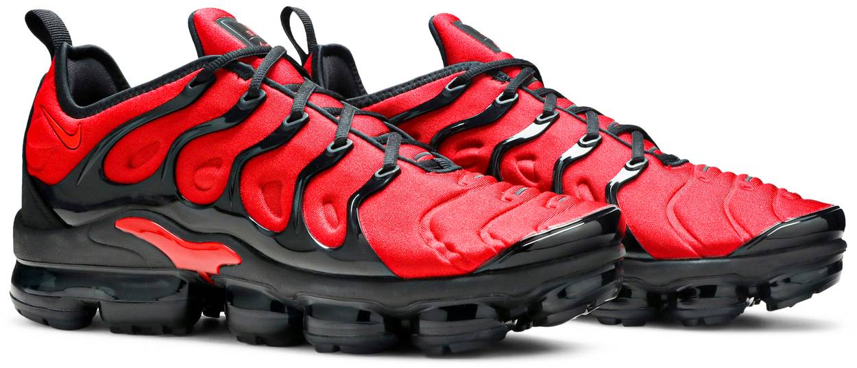 Air VaporMax Plus 'University Red'