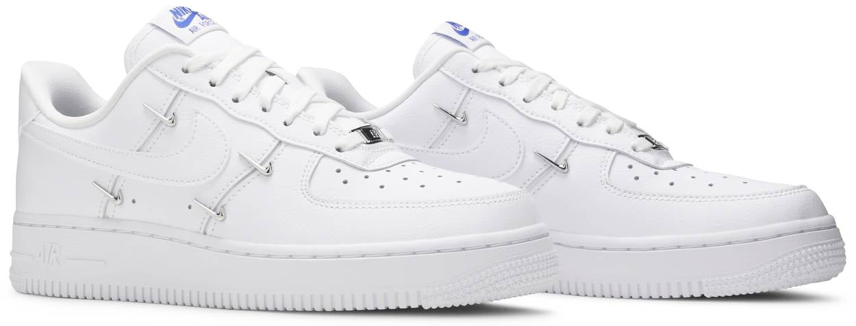 Wmns Air Force 1 '07 LX 'Sisterhood - White Metallic Silver'