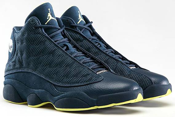 Air Jordan 13 Retro 'Squadron Blue'