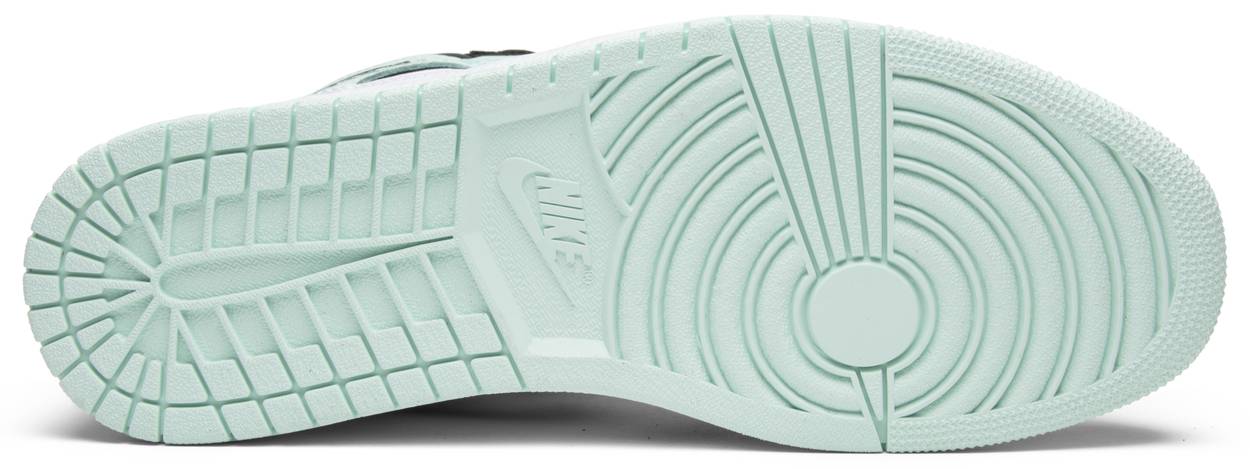 Air Jordan 1 Retro High Igloo