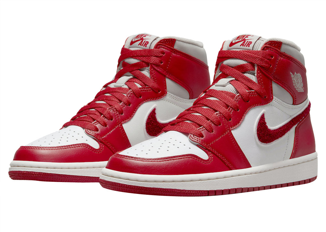 Wmns Air Jordan 1 High OG ‘Newstalgia’ Varsity Red