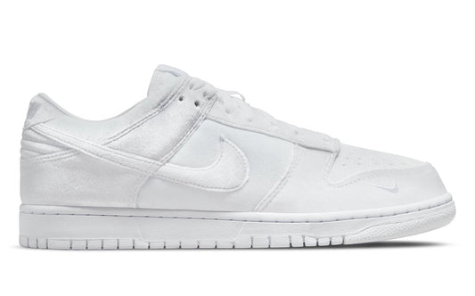 Dover Street Market x Dunk Low 'White Velvet'