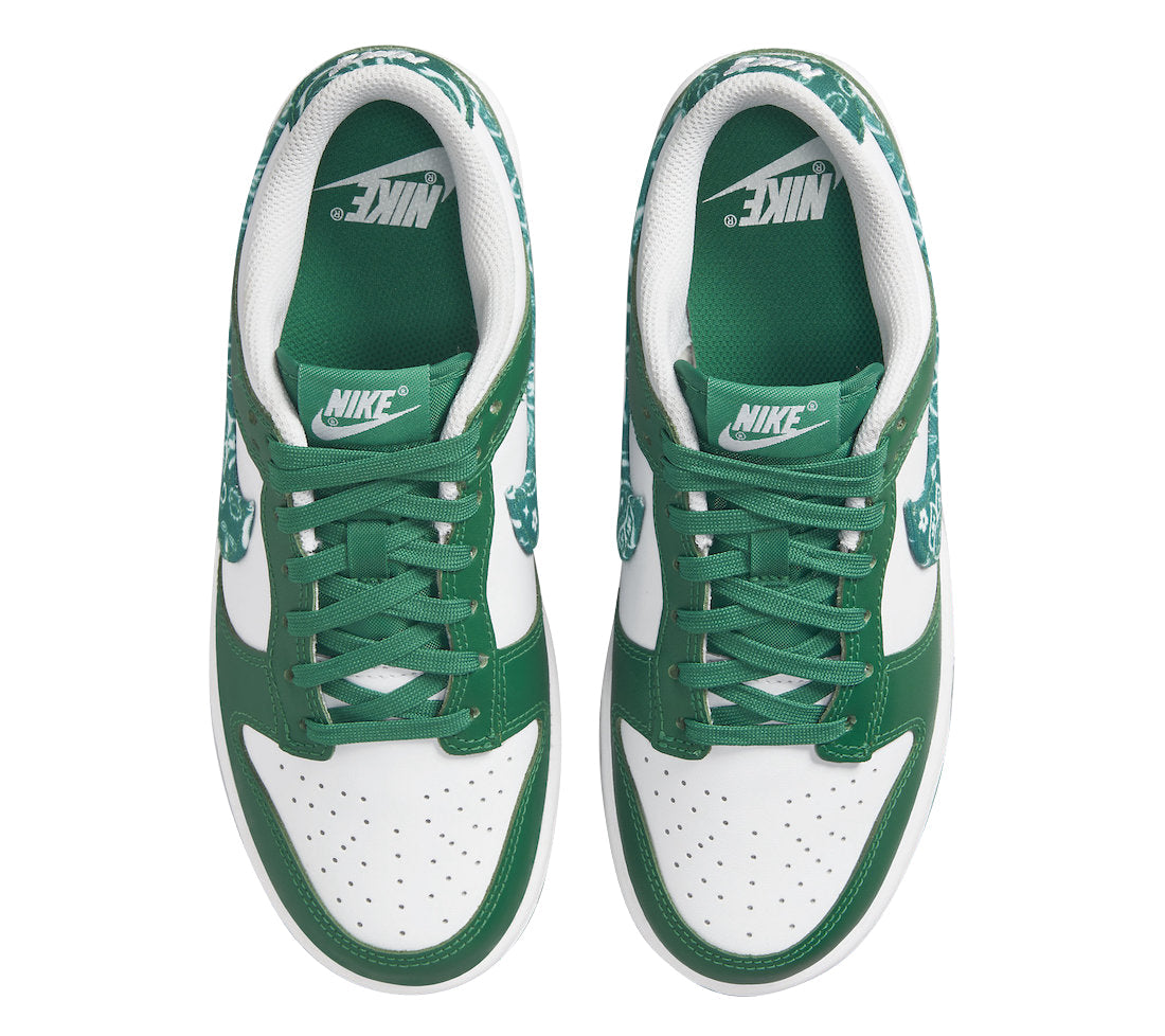 Wmns Nike Dunk Low “Green Paisley”