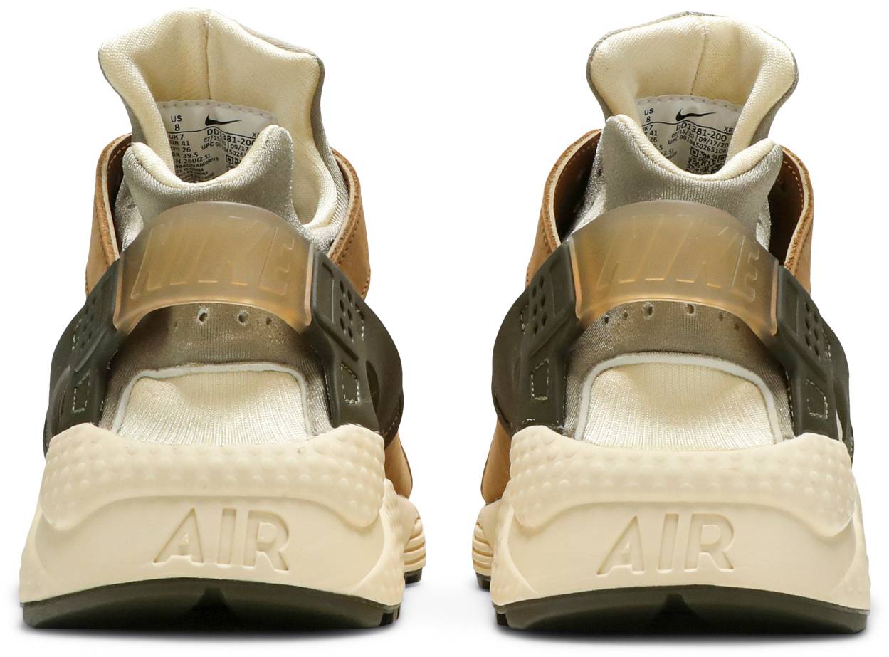 Stussy x Air Huarache LE 'Desert Oak' 2021