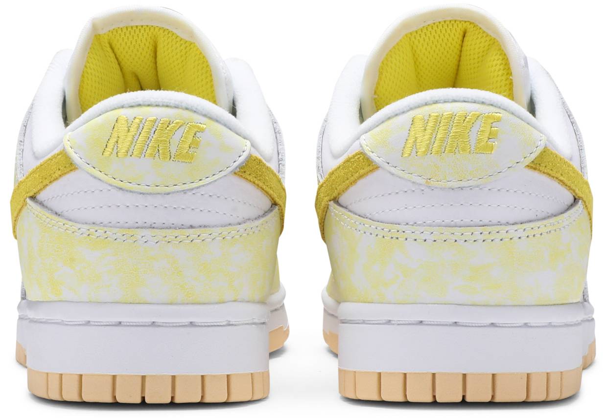 Wmns Dunk Low OG 'Yellow Strike'