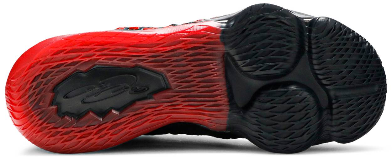 LeBron 17 'Infrared VI'