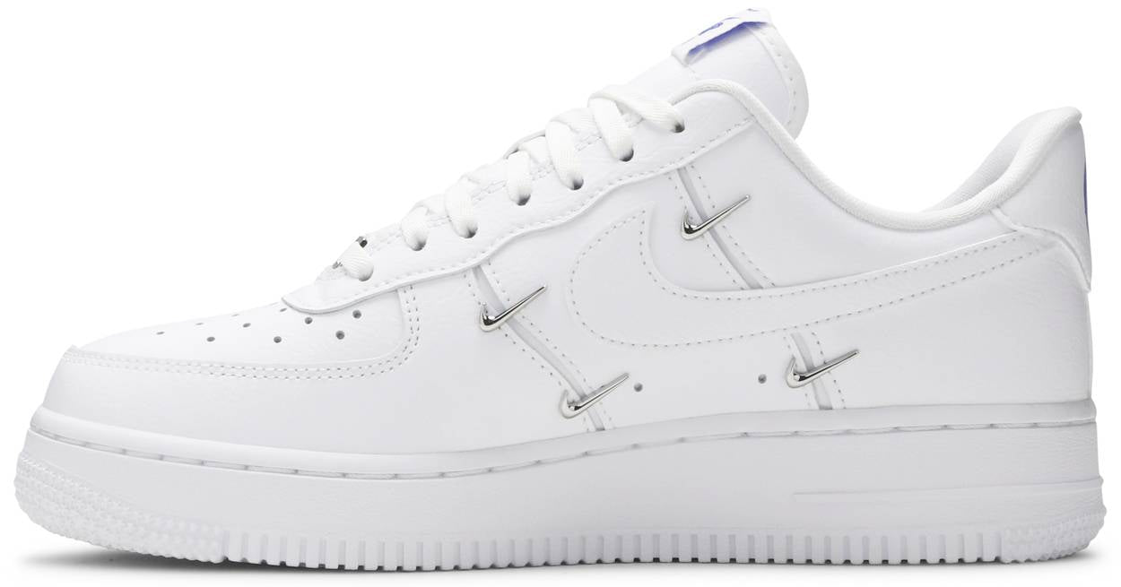 Wmns Air Force 1 '07 LX 'Sisterhood - White Metallic Silver'
