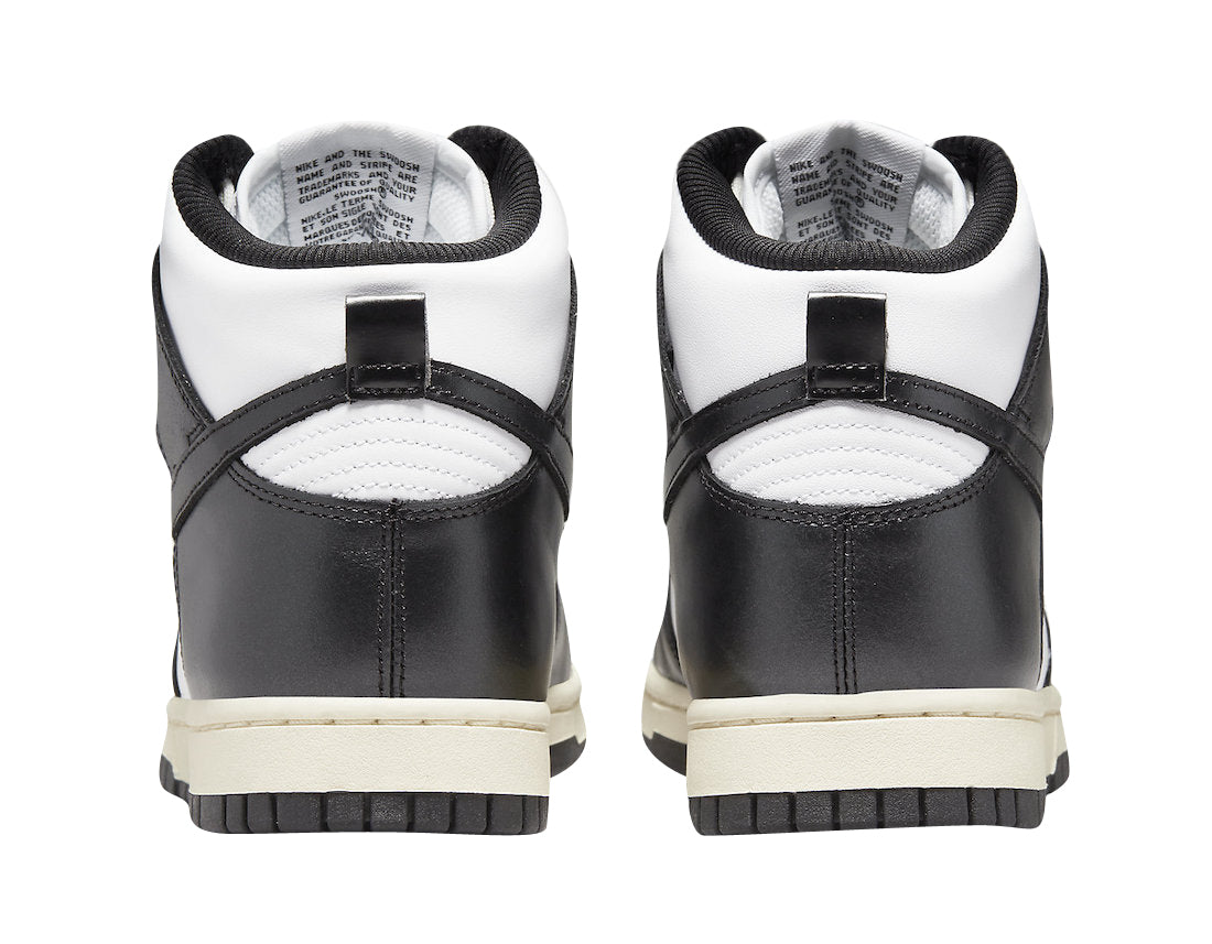 Nike Dunk High “Vintage Black“