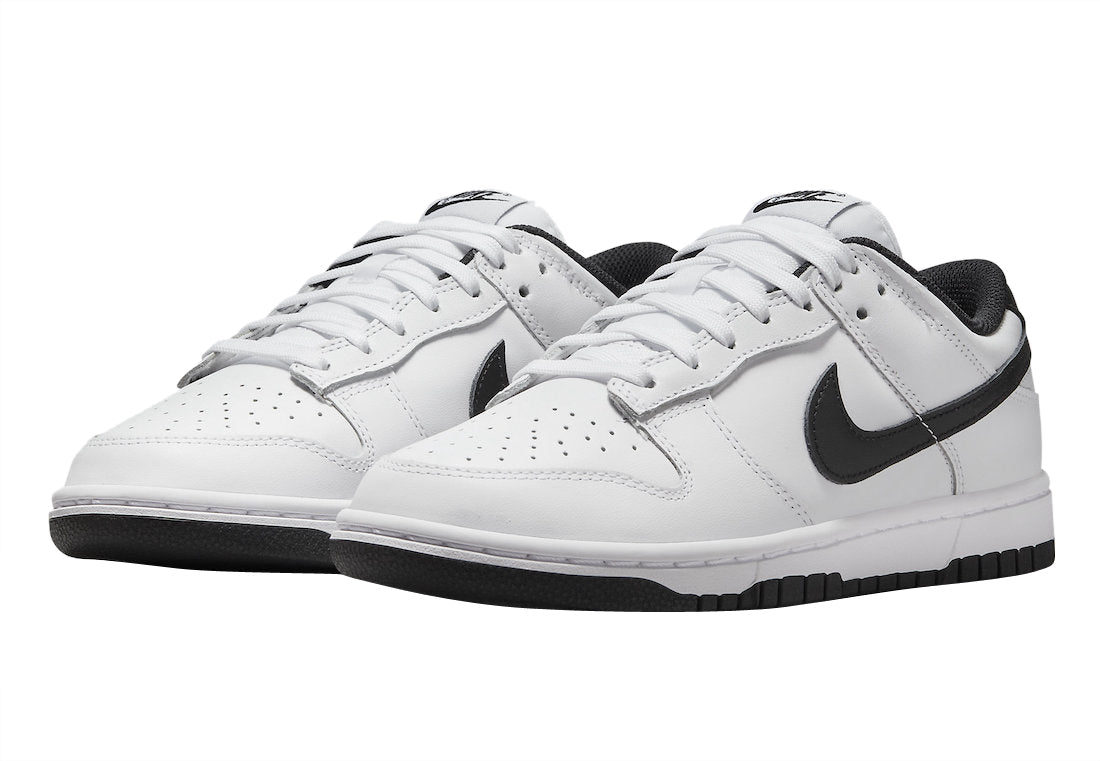 Wmns Dunk Low 'White Black'