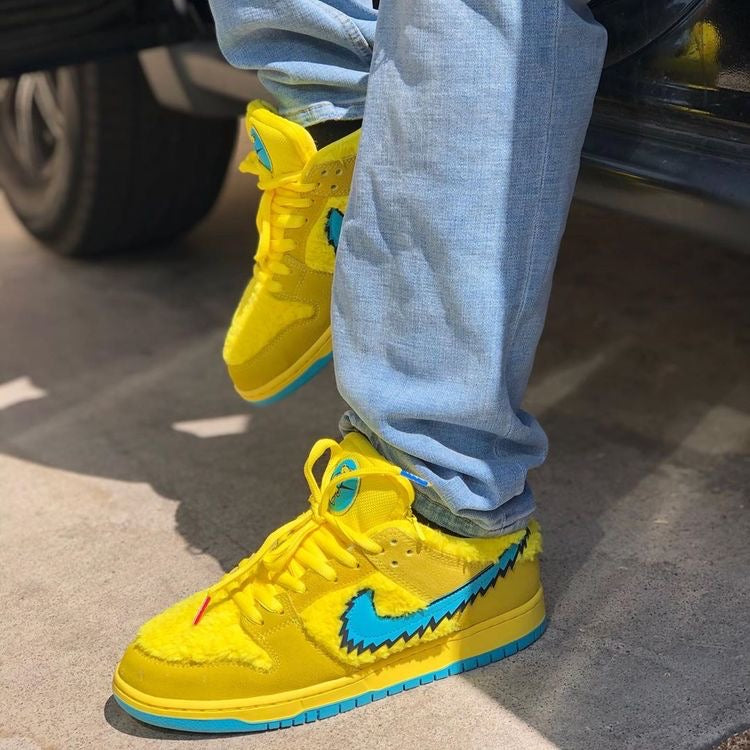 SB Dunk Low “Grateful Dead - Yellow Bear”