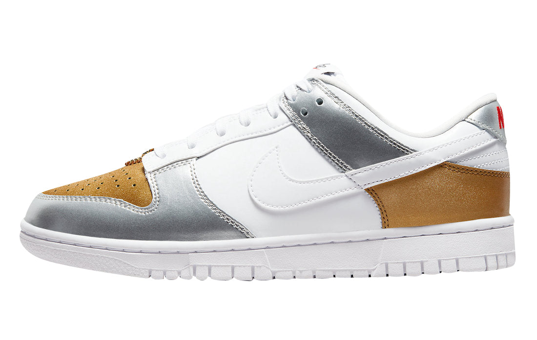 Wmns Dunk Low SE 'Silver Gold Metallic'