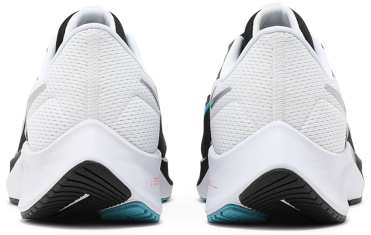 Air Zoom Pegasus 38 'Black Metallic Silver'