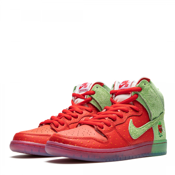 Nike SB Dunk High Strawberry Cough