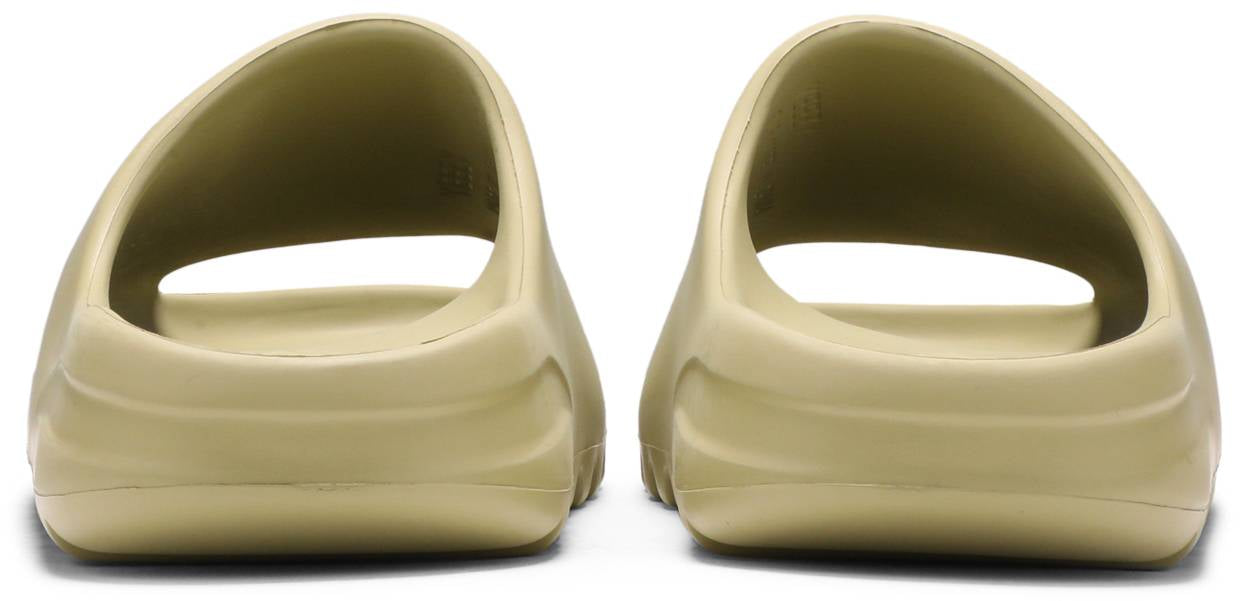 Yeezy Slides 'Resin' 2021