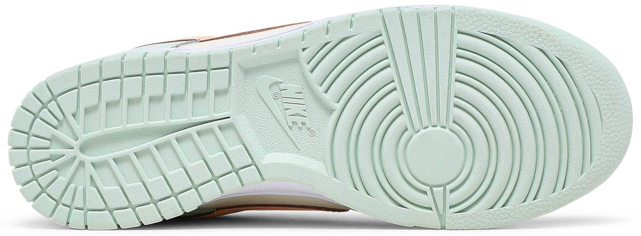 Wmns Dunk Low 'Barely Green'