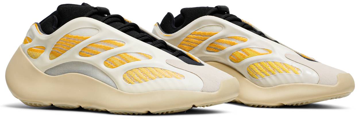 Yeezy 700 V3 'Safflower'