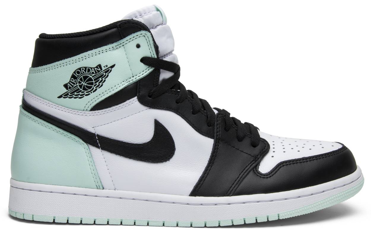 Air Jordan 1 Retro High Igloo