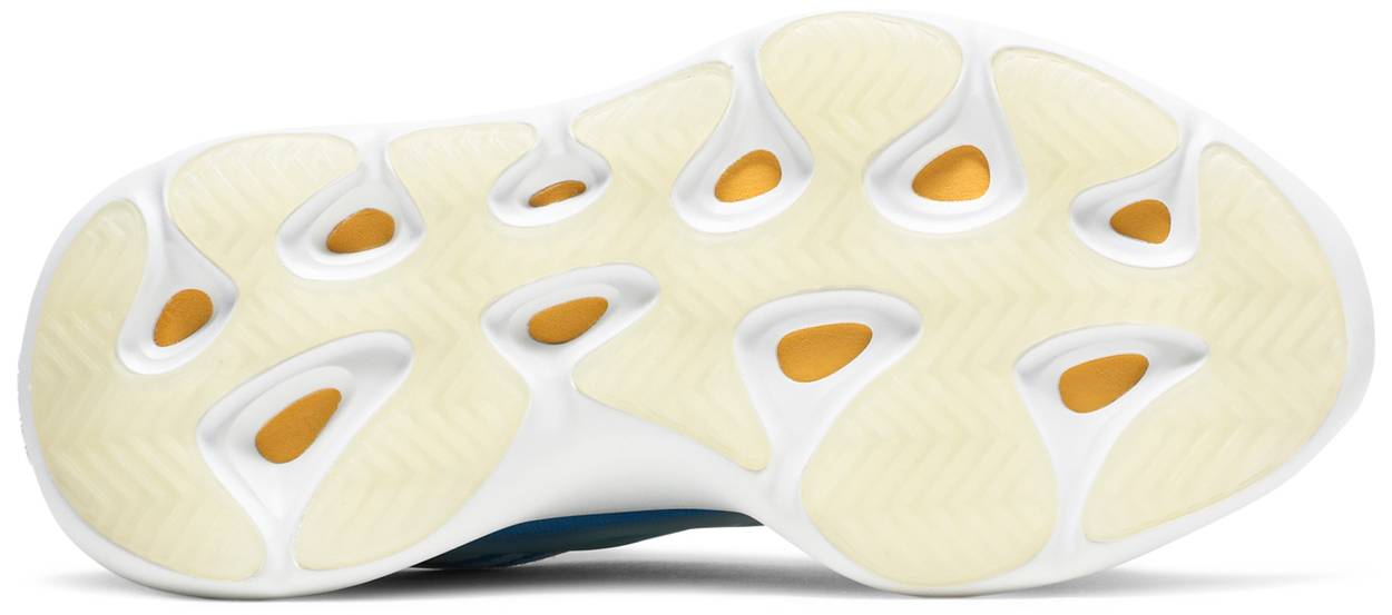 Yeezy 700 V3 'Arzareth'