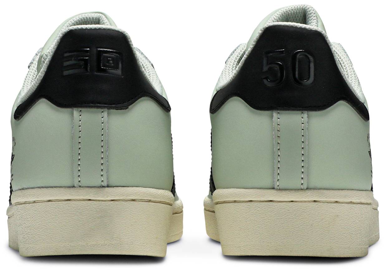 Star Wars x Superstar 'The Child'