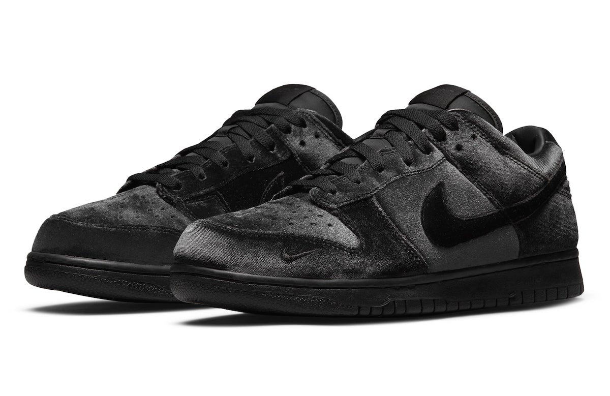 Dover Street Market x Dunk Low 'Black Velvet'