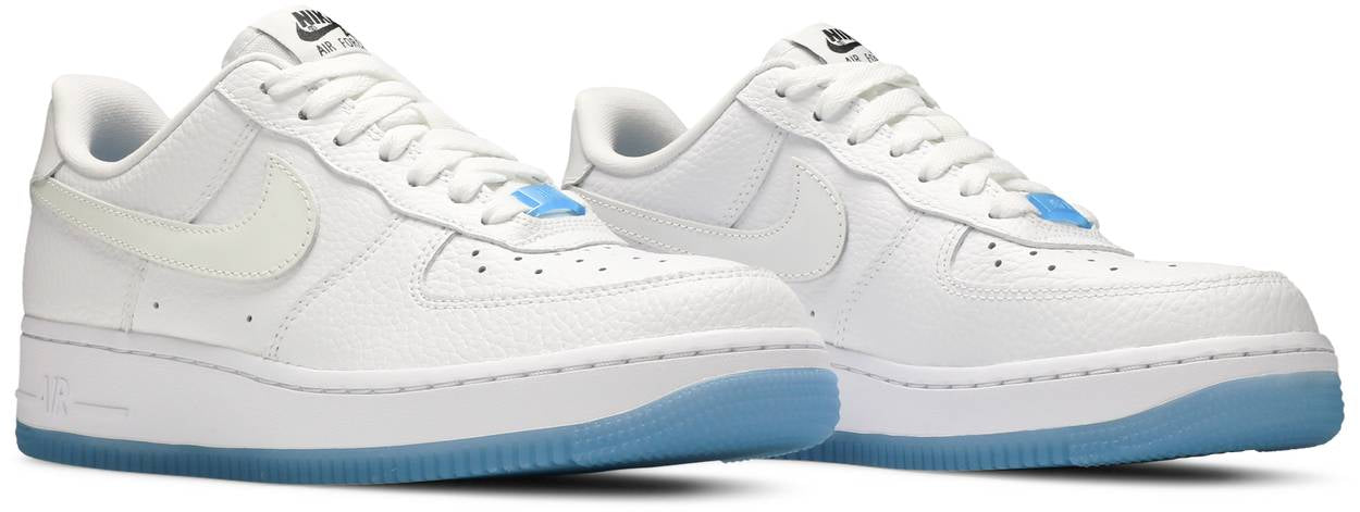 Wmns Air Force 1 '07 LX 'UV Reactive' Swoosh