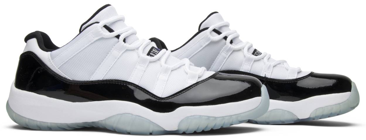 Air Jordan 11 Retro Low 'Concord'