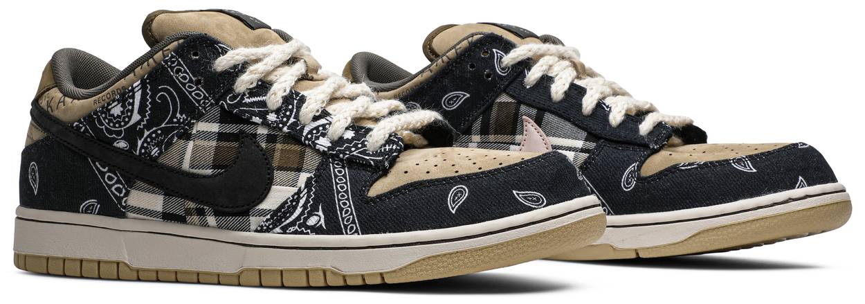 SB Dunk Low “Travis Scott”