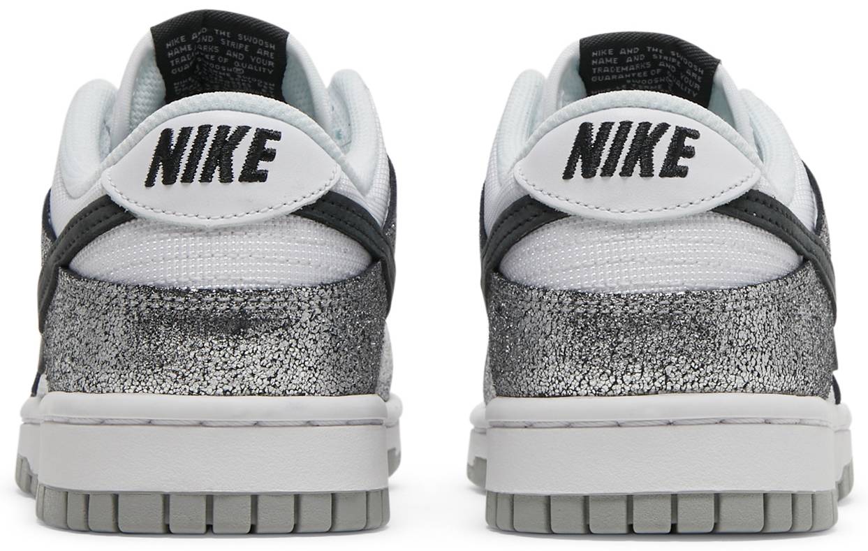 Wmns Dunk Low 'Golden Gals'