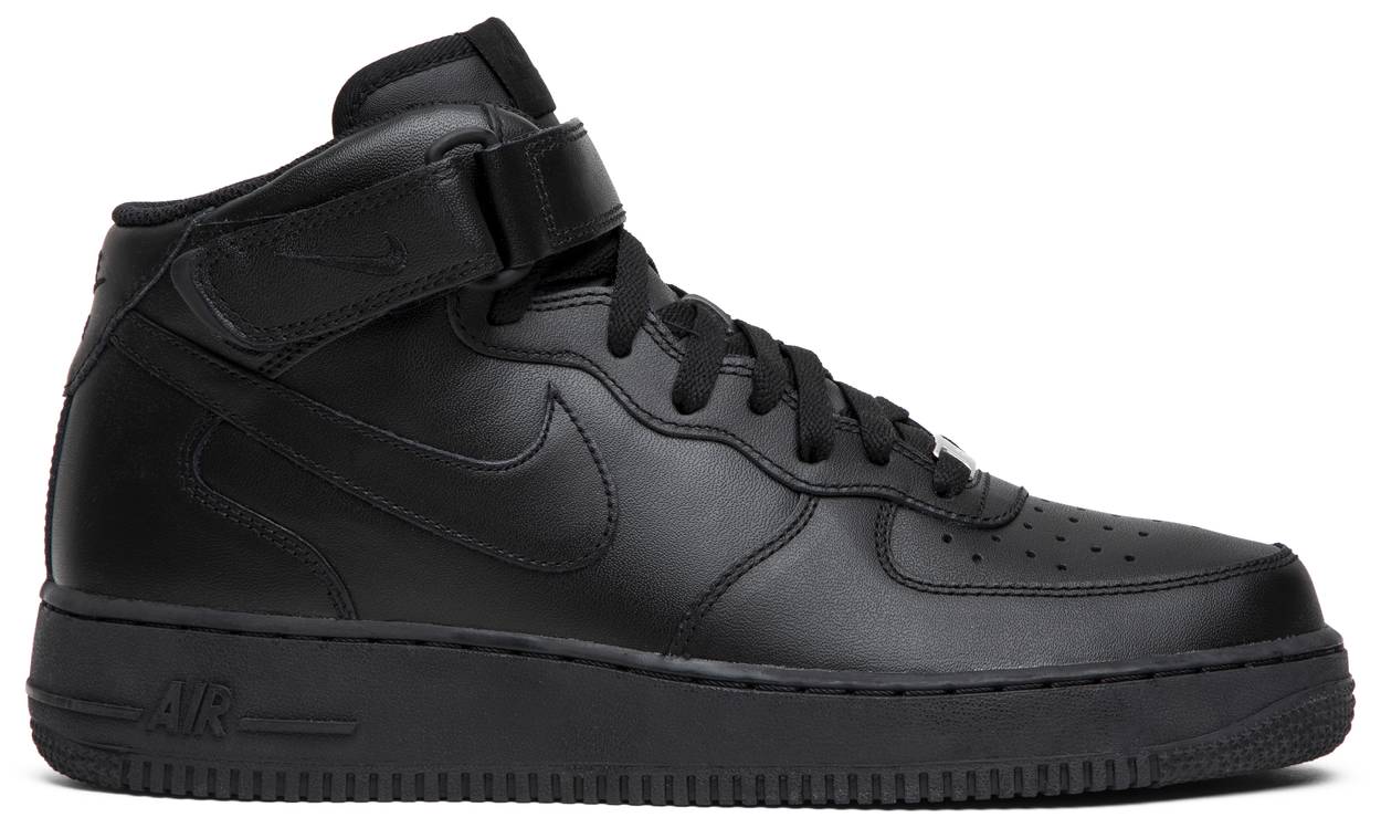 Air Force 1 Mid '07 “Triple Black”