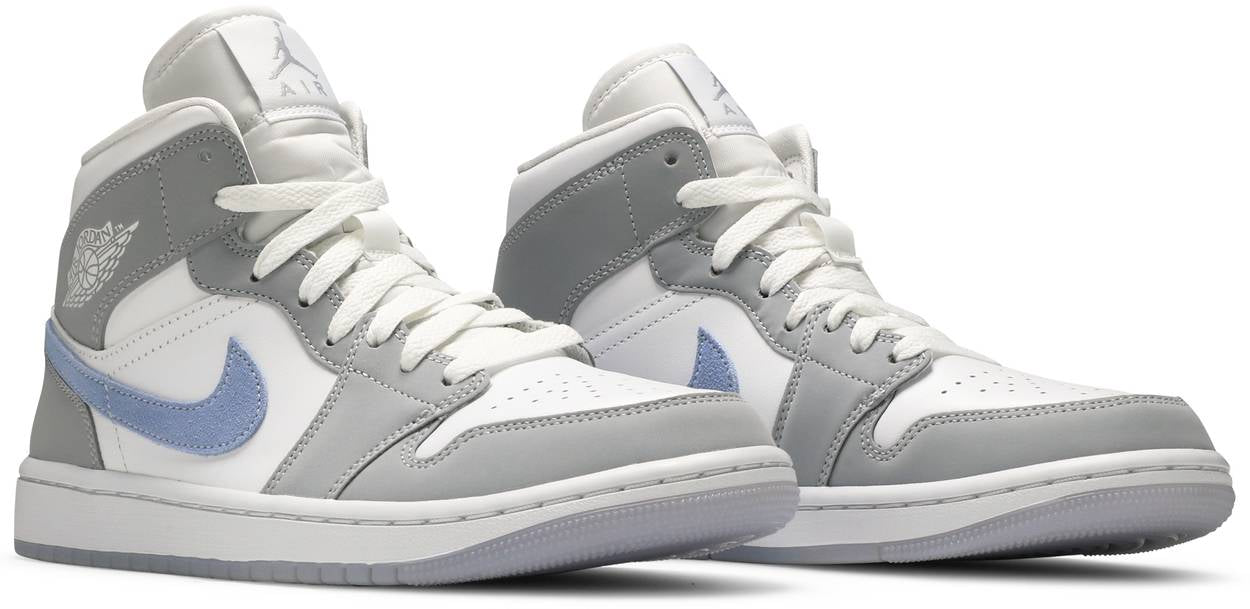 Wmns Air Jordan 1 Mid “White Wolf Aluminum”