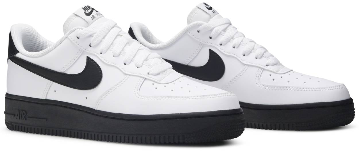 Air Force 1 Low 'White Black Sole'
