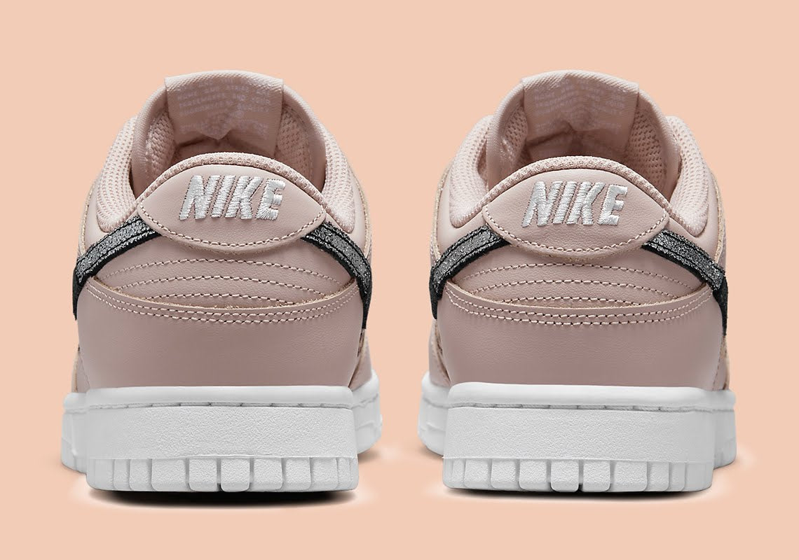 Wmns Dunk Low SE 'Primal Pink'