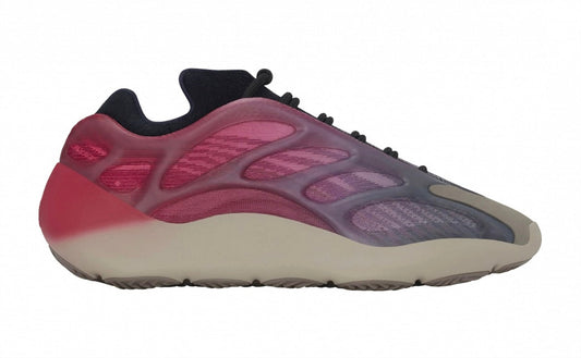 Yeezy 700 V3 “Fade Carbon“