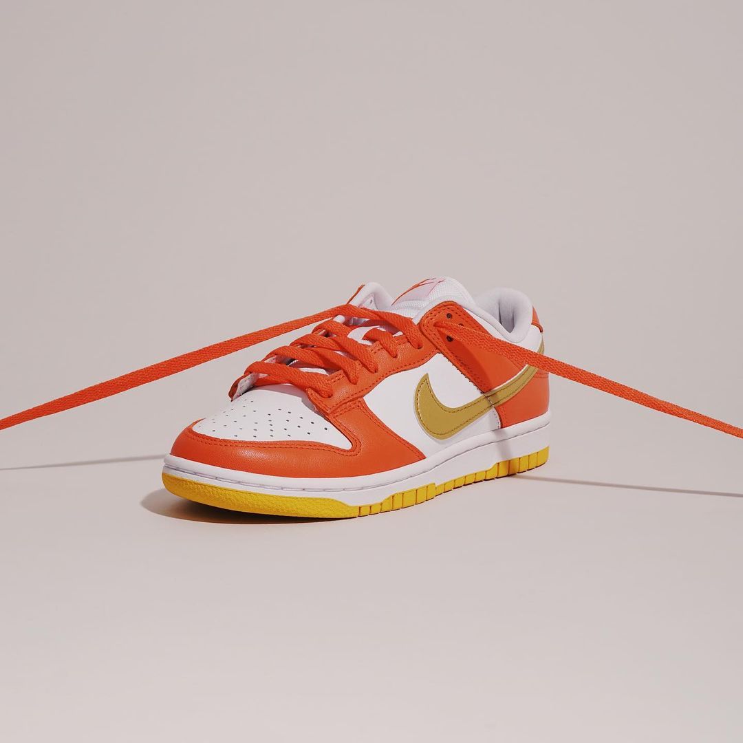 Wmns Dunk Low 'Orange University Gold'