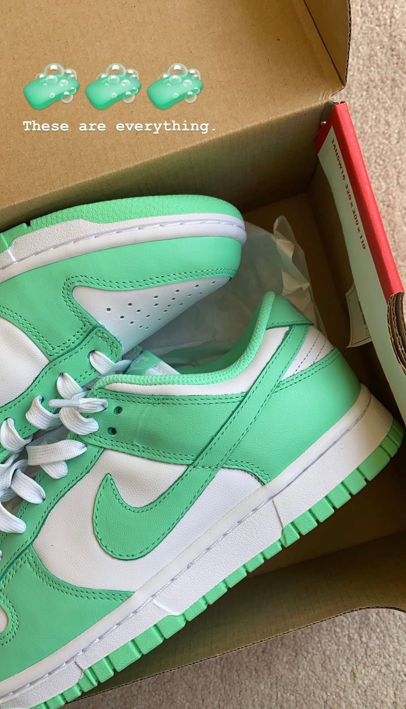 Wmns Dunk Low 'Green Glow'