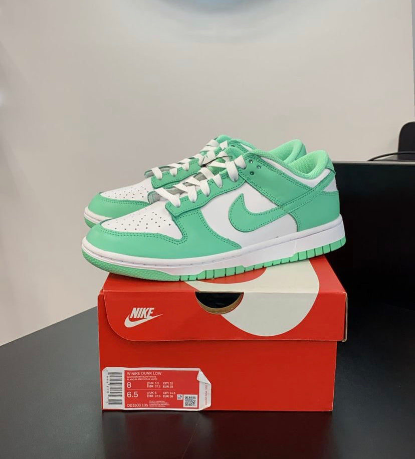 Wmns Dunk Low 'Green Glow'