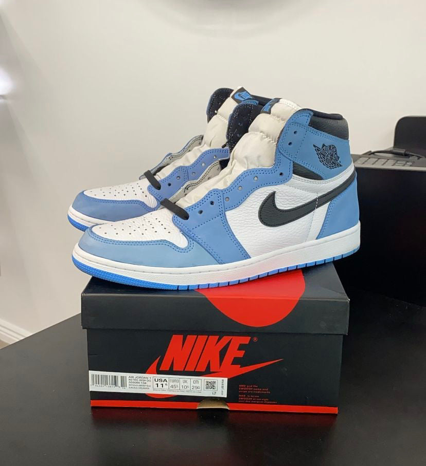 Air Jordan 1 Retro High OG 'University Blue