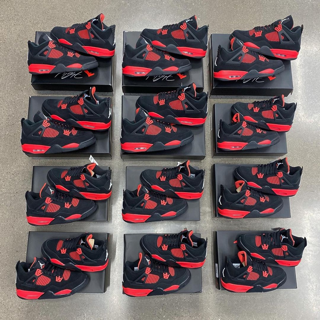 Air Jordan 4 Retro 'Red Thunder'