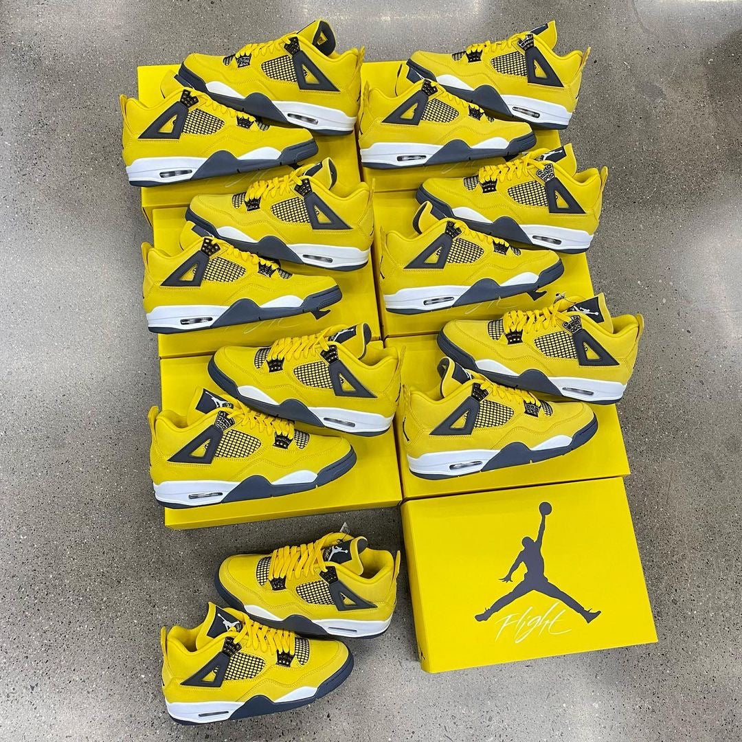 Air Jordan 4 Retro 'Lightning' 2021