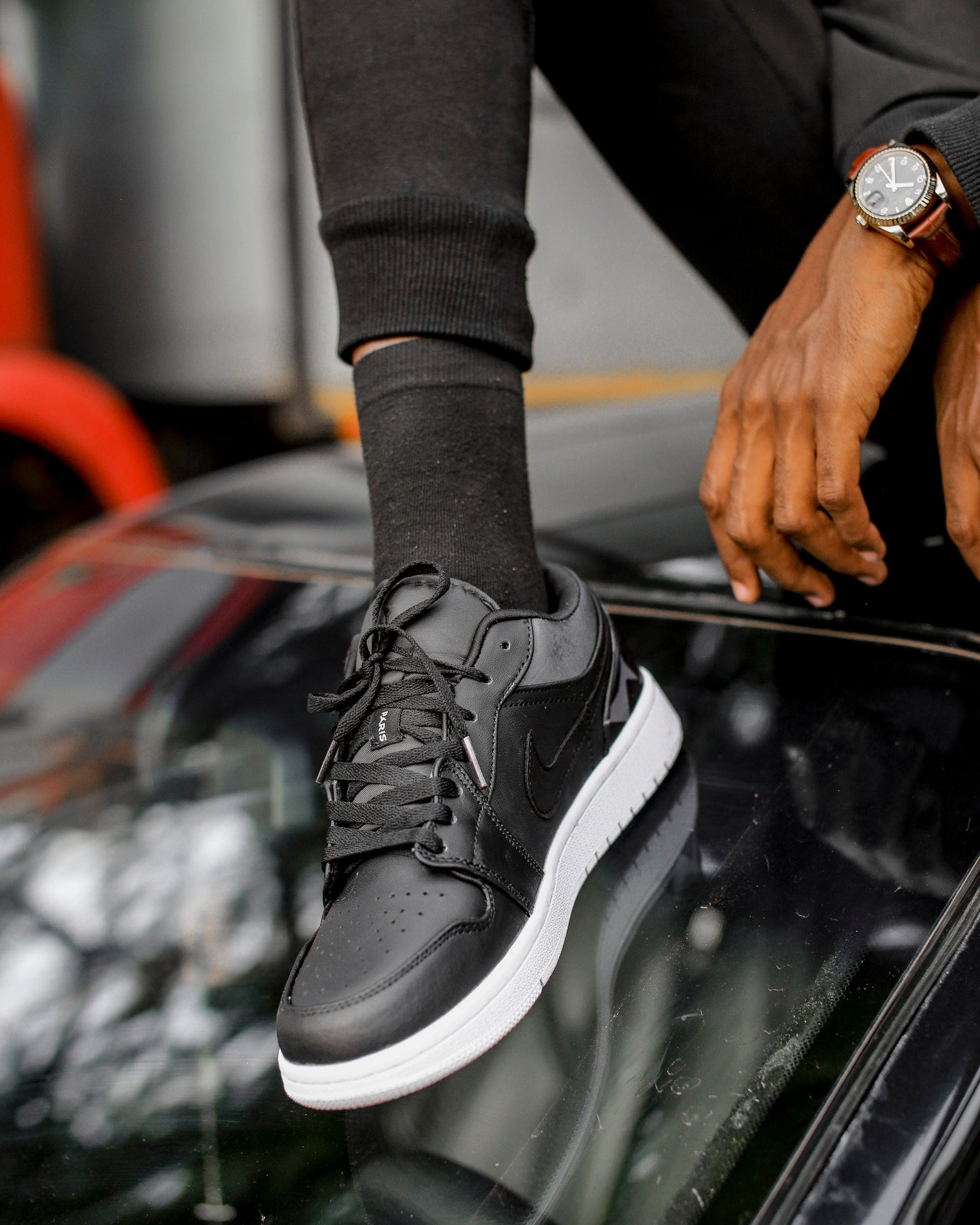 Paris Saint-Germain x Air Jordan 1 Low