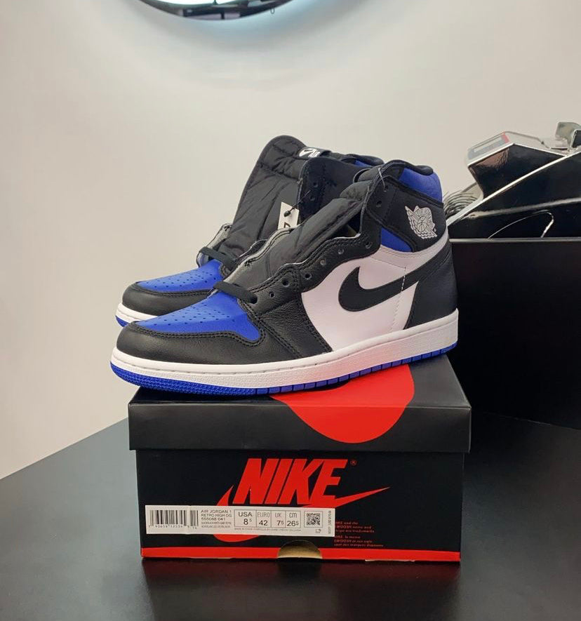 Air Jordan 1 High OG “Royal Toe”