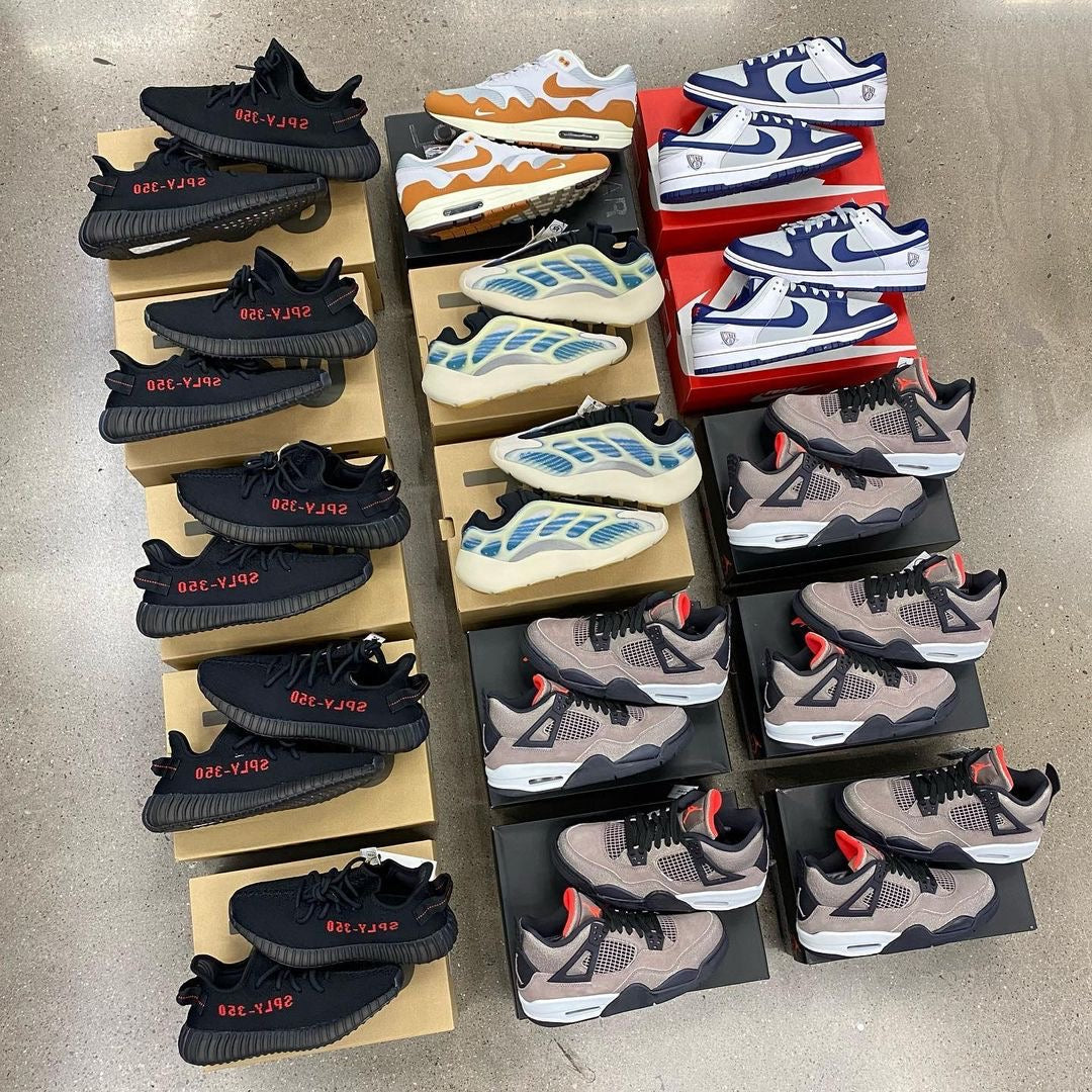 Yeezy Boost 350 V2 “Black - Static”