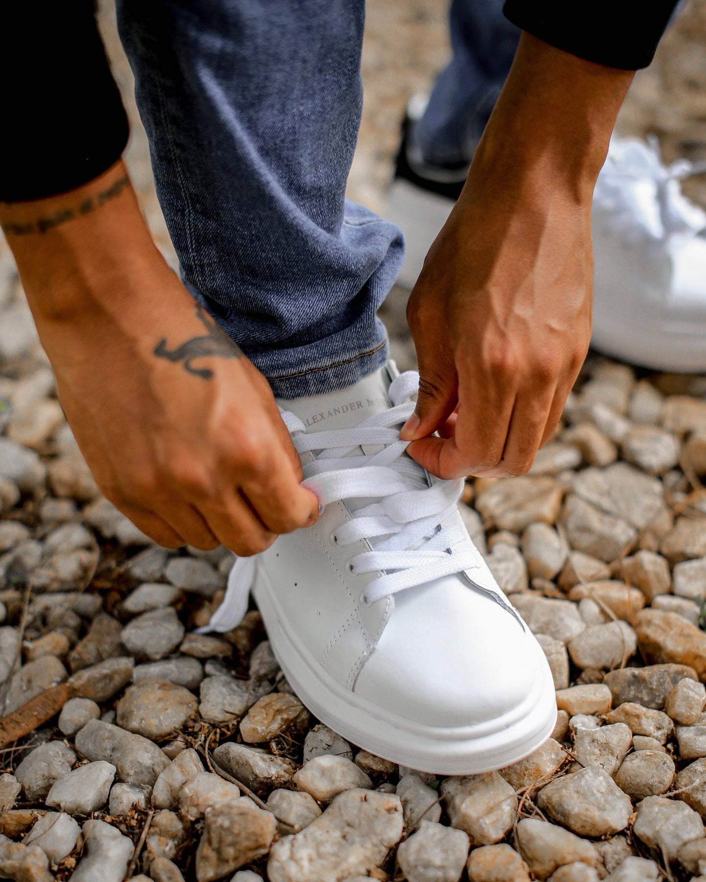 Alexander McQueen Oversized Sneaker 'White Black'