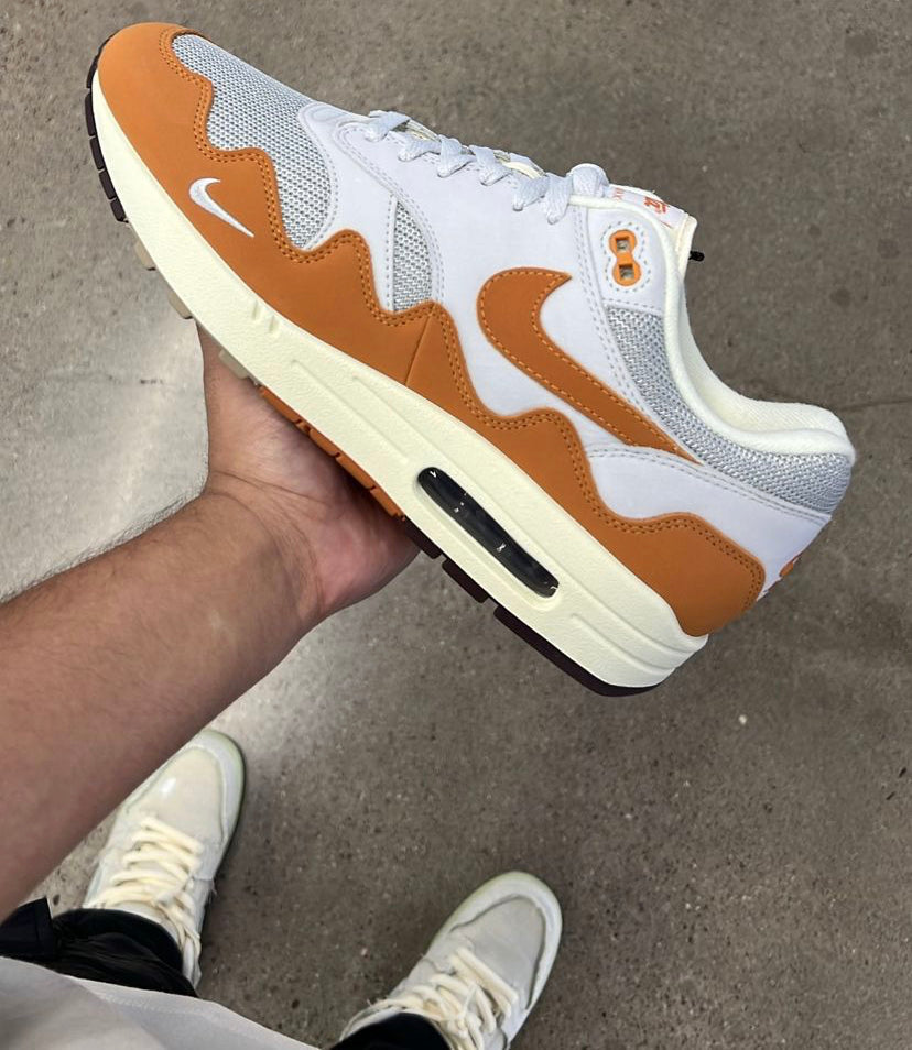 Patta x Air Max 1 'Monarch'(With bracelet)