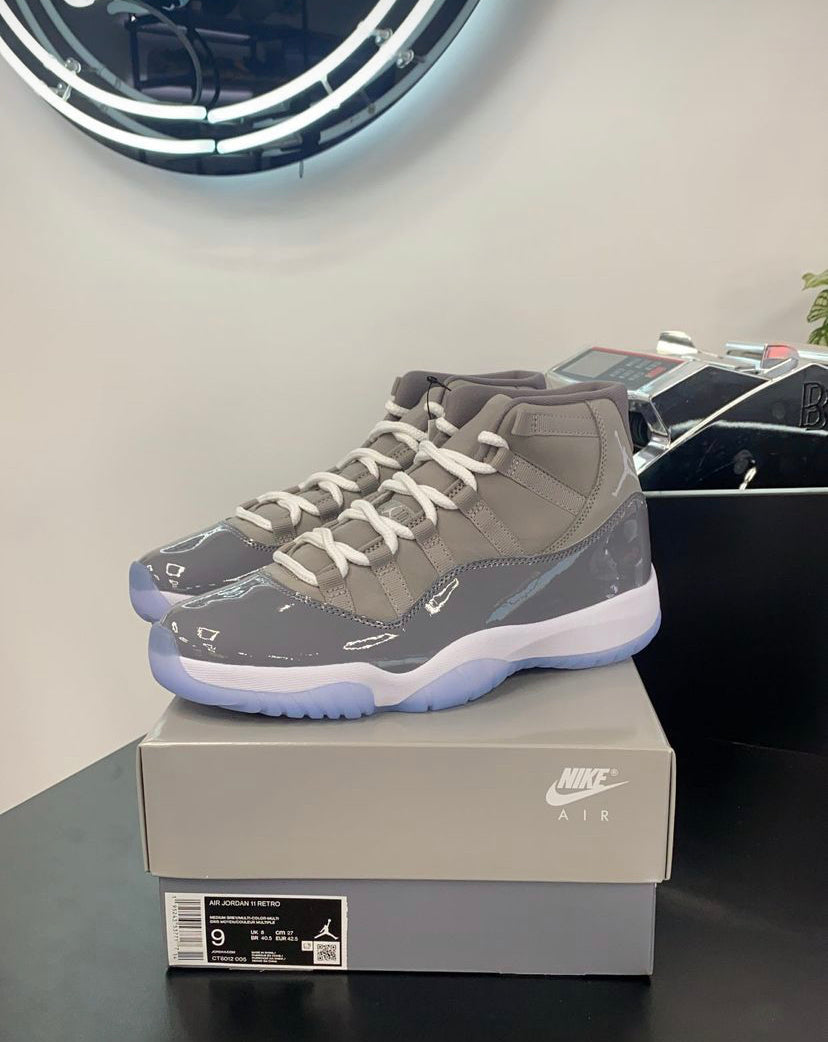 Air Jordan 11 Retro 'Cool Grey' 2021