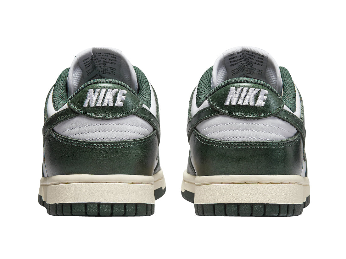 Wmns Dunk Low 'Vintage Green'